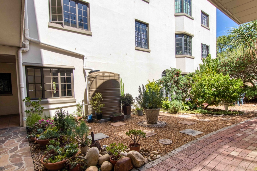 2 Bedroom Property for Sale in Lionviham Western Cape